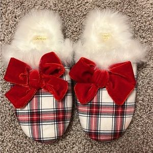 Janie and Jack Holiday slippers